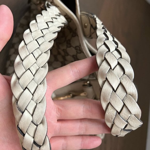 Pelham Shoulder Bag GG Canvas Medium - Picture 12 of 14